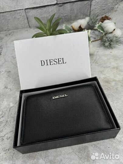 Мужское кожаное портмоне diesel