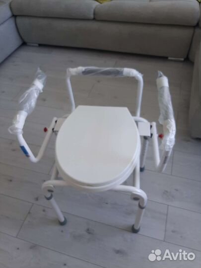 Кресло-туалет для инвалидов и пожилых людей