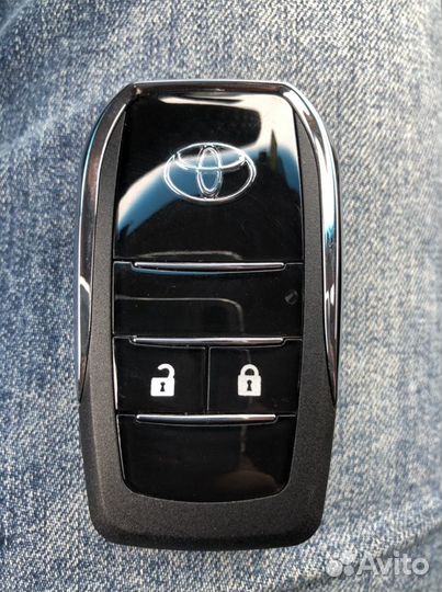 Выкидной ключ toyota