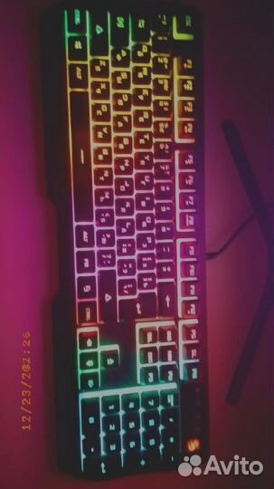 Клавиатура bloody с RGB подсветкой