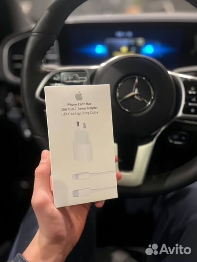 Быстрая зарядка для iPhone 20w + Lightning