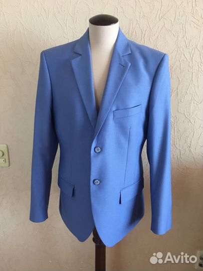 Костюм мужской новый