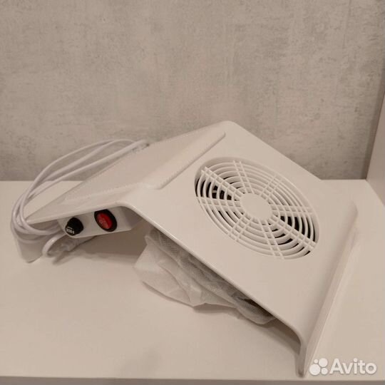 Пылесос маникюрный