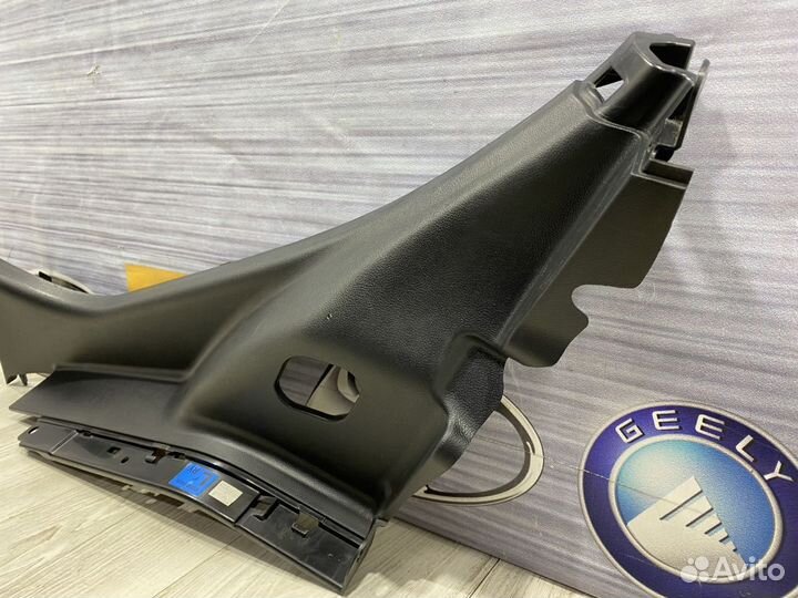 Накладка порога на порог Hyundai solaris Лев