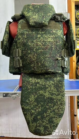 Бронежилет с полной баллистикой вкруг