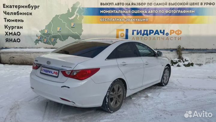 Козырек солнцезащитный левый Hyundai Sonata (YF) 8