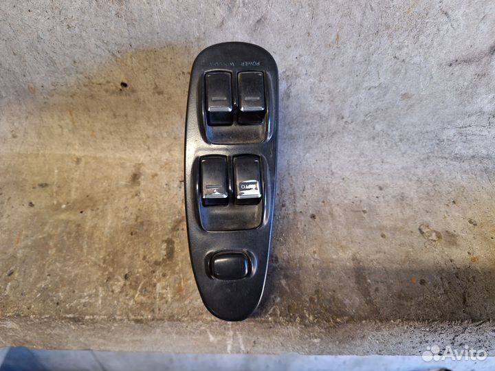 Блок управления стеклоподъемниками Kia Spectra