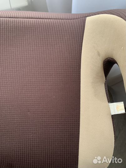 Автокресло бустер