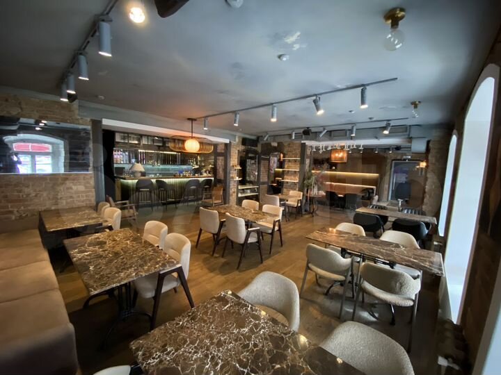 Сдается Ресторан Общепит, 527.9 м²