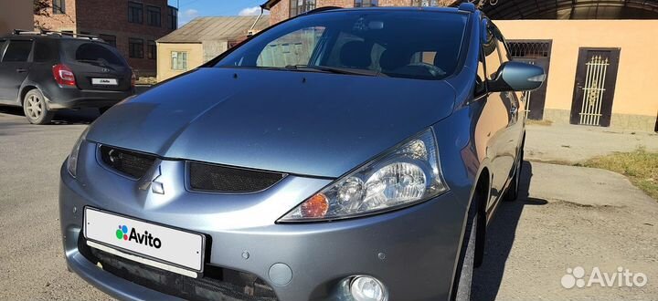 Mitsubishi Grandis, 2008
