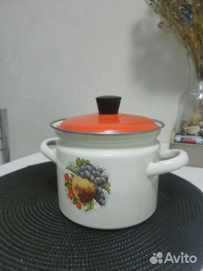 Набор кастрюль