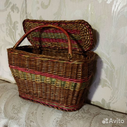 Корзина плетеная