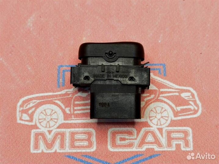 Кнопка обогрева сидений w163 ML-class 612.963