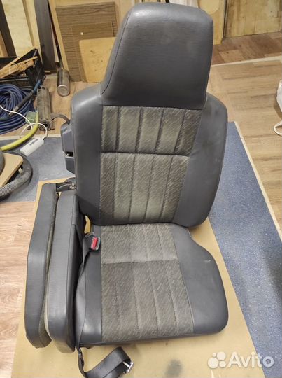 Сиденье пассажирское Toyota Town Ace Noah