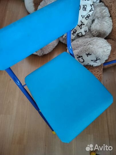 Детский стол и стул