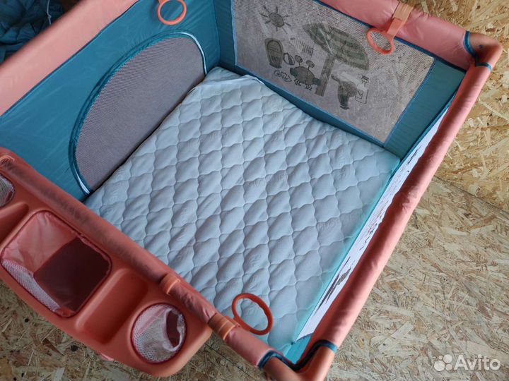 Манеж детский с матрасом