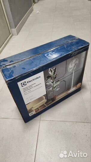 Electrolux «SMART trio» Вентилятор напольный