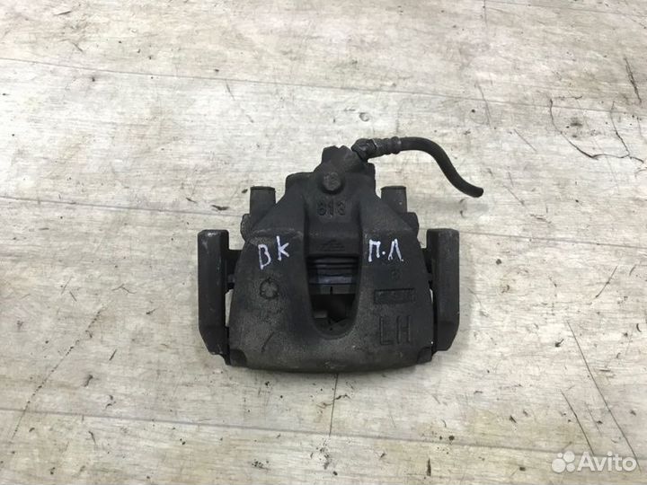 Суппорт передний левый Mazda 3 BK 2007