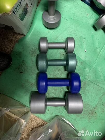 Гантели разные