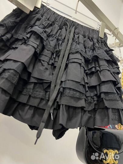 Эффектный комплект юбка и ожерелье