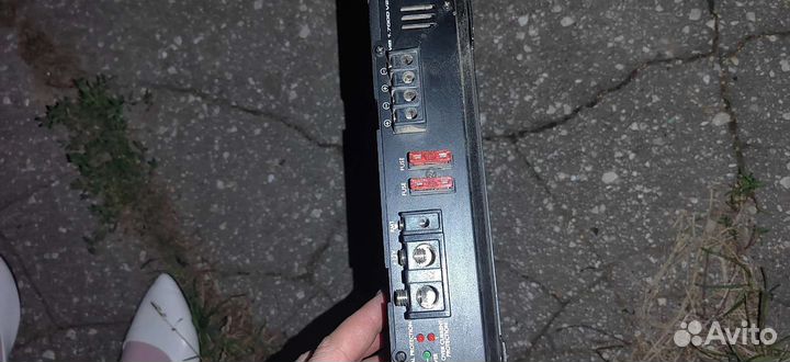 Усилитель мистери 700.1