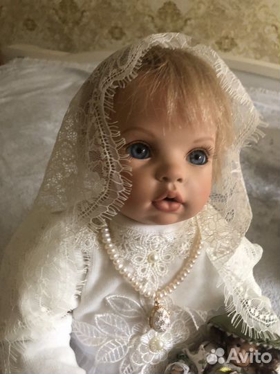 Коллекционная кукла