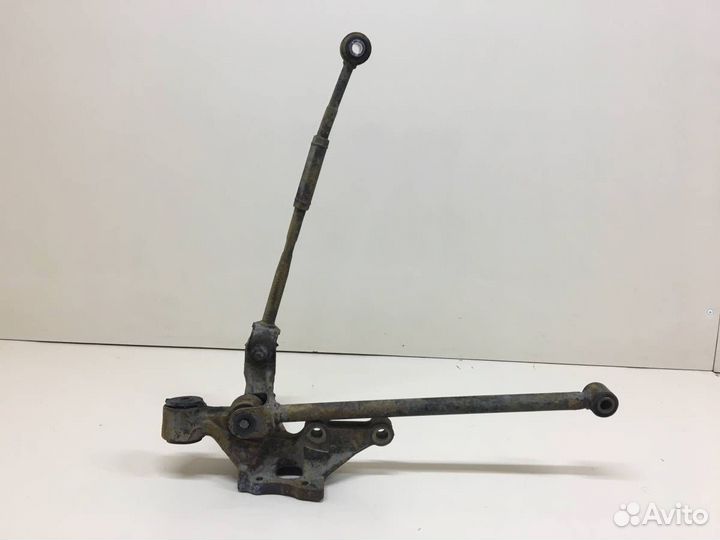 Кулак поворотный задний левый Toyota Camry V40 200