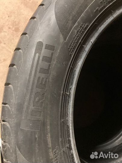 Pirelli Powergy 215/55 R17 98Y