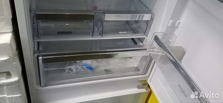 Встраиваемый холодильник whirpool sp40801eu