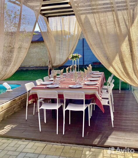 Беседка, бассейн, банкетный зал