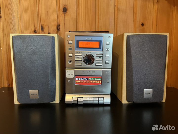 Музыкальный центр sanyo