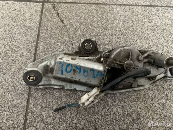 Моторчик дворника задний Toyota Corolla E11
