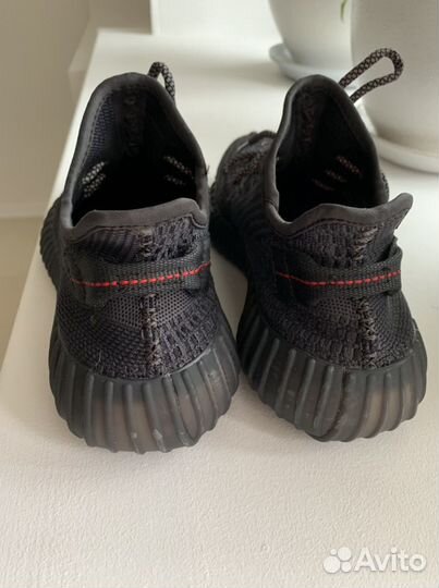 Кроссовки adidas yeezy boost