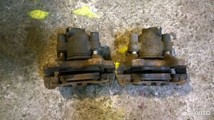 Суппорт задний левый Bmw 5-Series E34