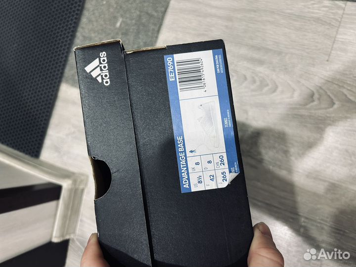 Кроссовки adidas advantage base