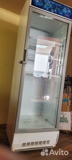 Холодильная витрина