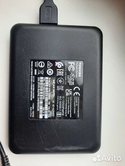 Внешний жесткий диск HDD Toshiba 1TB