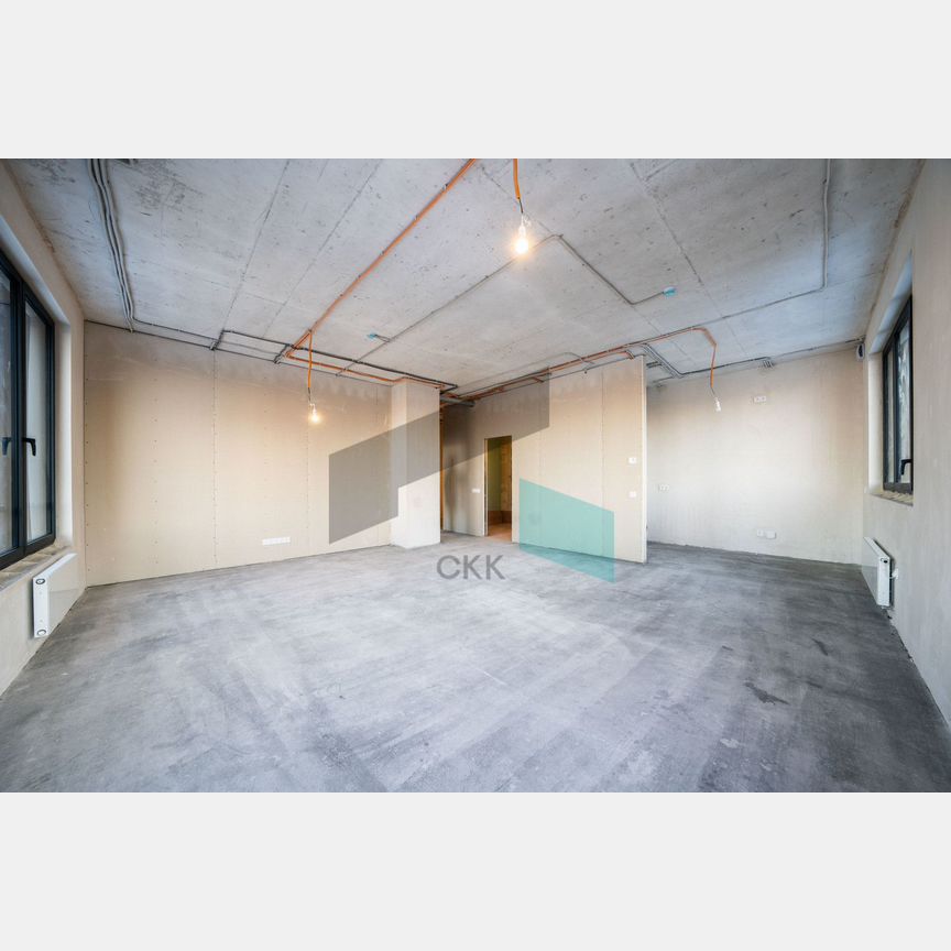 2-к. квартира, 90 м², 8/9 эт.