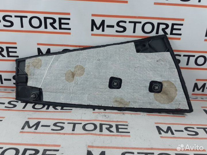 Накладка центральной консоли передняя левая Bmw X5