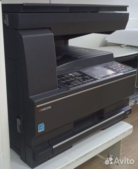 Копировальный аппарат Kyocera taskalfa 180