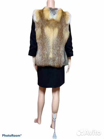 Меховой жилет