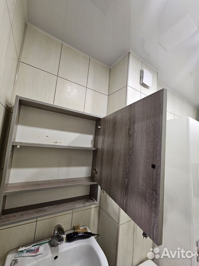 Зеркало в ванную с системой хранения