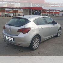 Opel Astra 1.4 MT, 2010, 212 000 км, с пробегом, цена 625 000 руб.