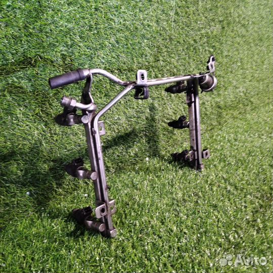 Топливная рампа с форсунками Ауди а4 б5 AGA 2.4л