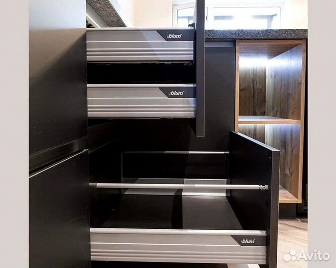 Угловая кухня. Кухонный гарнитур на заказ