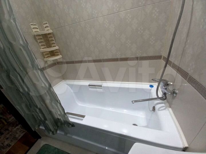 2-к. квартира, 60 м², 3/9 эт.