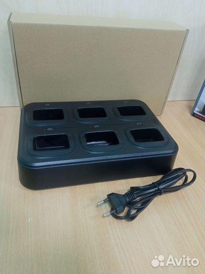 Зарядное устройство на 6 раций Baofeng BF-888s