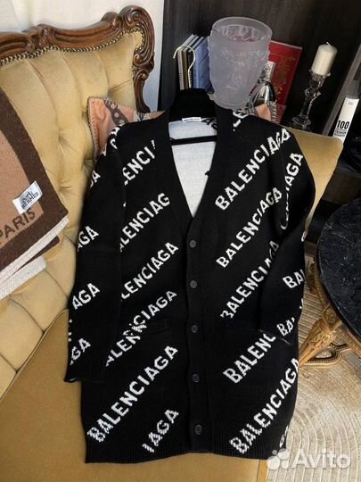 Кардиган Balenciaga