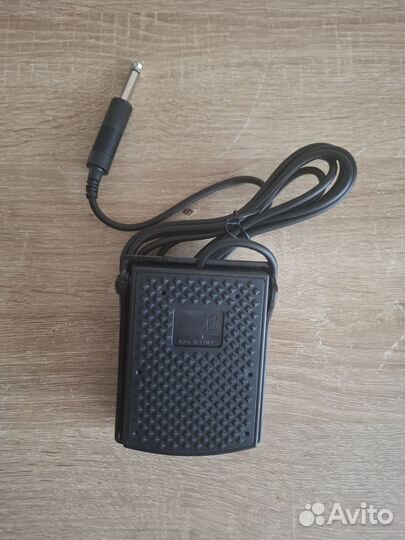 Педаль для синтезатора и пианино yamaha