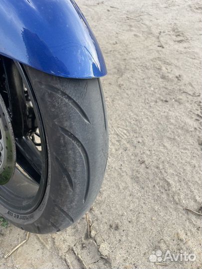 Kawasaki GPZ 1100-ninja